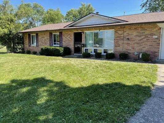 Bowers Affordable Lawncare Logo