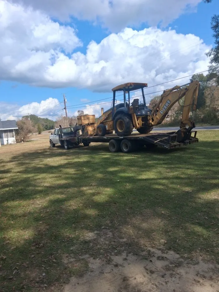 Custom yard maintenance in Moselle, MS - Bowie River Construction