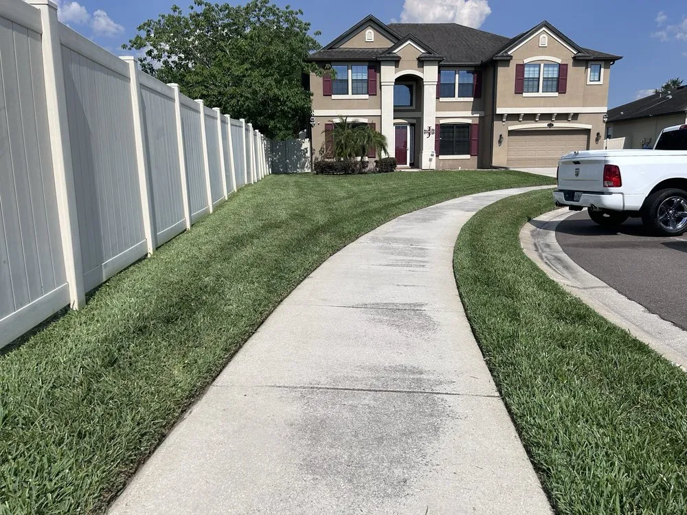 Custom landscaping services with custom design across Riverview, FL - Bowmanite Lawn Care
