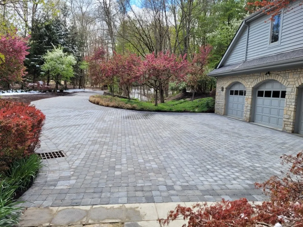 Expert yard cleanup service experts serving Delaware, OH - Bowsher Bros