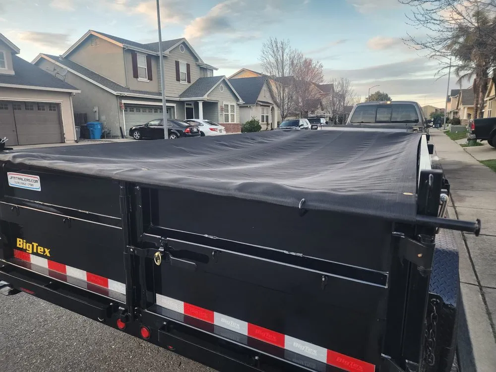 Expert outdoor landscaping experts serving Yuba City, CA - Boxpro Express Haul & Handyman