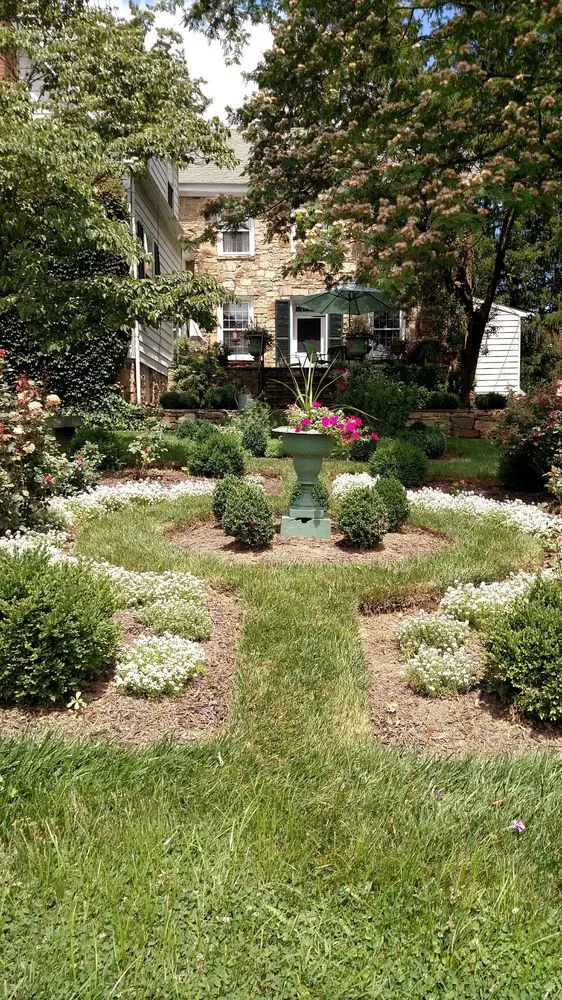 Trusted yard maintenance in Bel Air, MD by Boxwood Farms Nursery & Landscaping