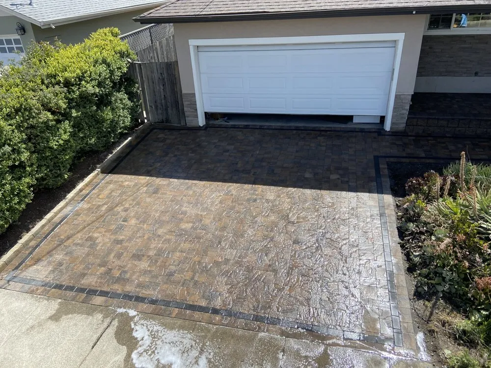 Professional lawn mowing service experts serving Pacheco, CA - BoxxedOut