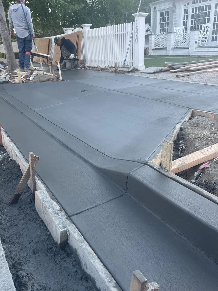 Local lawn mowing service experts serving Pacheco, CA - BoxxedOut