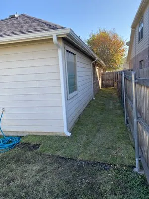 Boyd and Son Lawn Care Logo