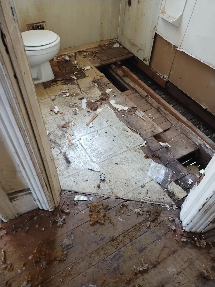 Local lawn care service for residential properties in Philadelphia, PA by Boyds Contracts