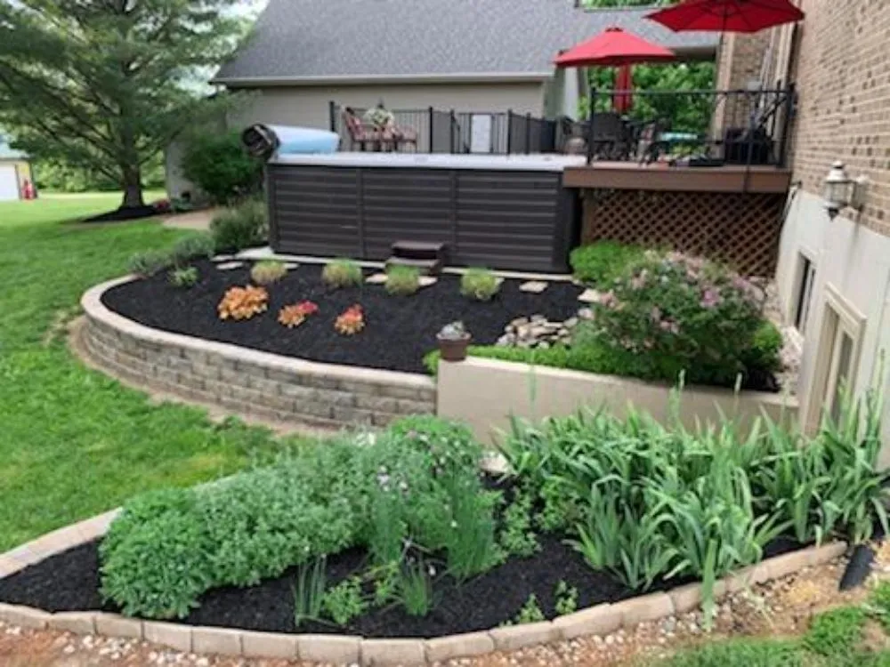 Affordable lawn mowing service in Cincinnati, OH - Boyles Outdoor Services