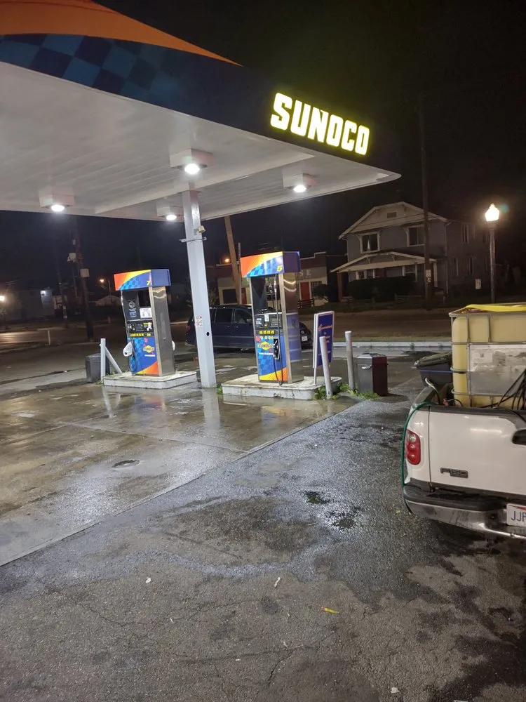 Custom yard cleanup service experts serving Columbus, OH - Boysaw maintenance consultants