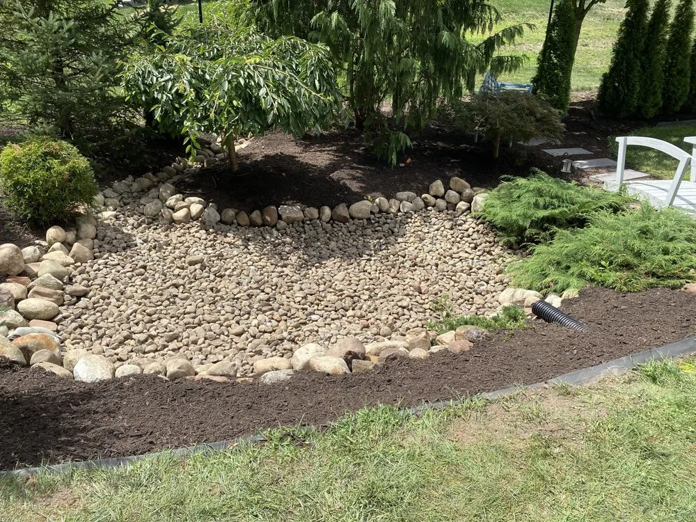 Custom yard maintenance for homes across Simsbury, CT - Bozscapes
