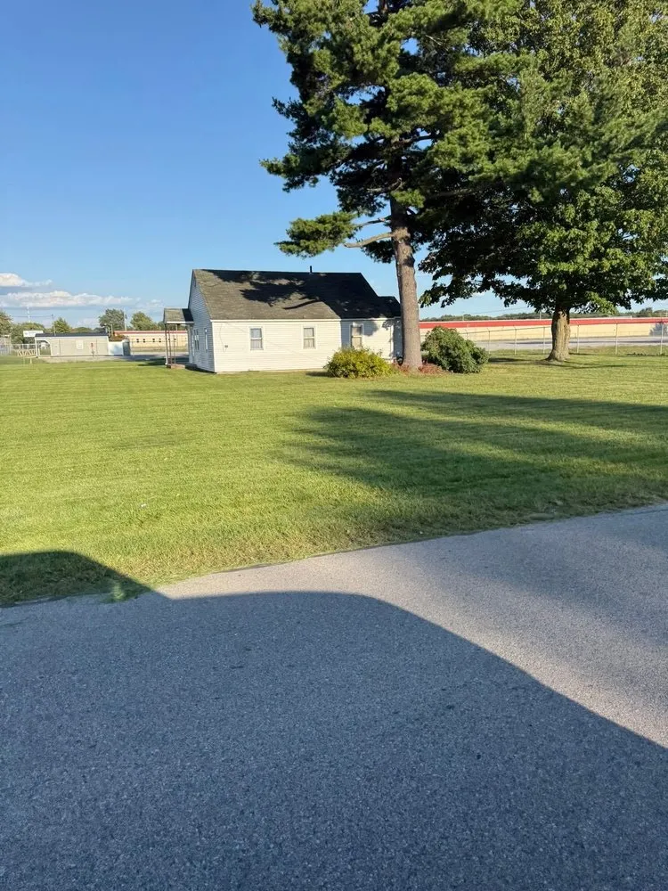 Top-rated lawn care service for beautiful yards across Elkhart, IN - BP’S Lawn Service