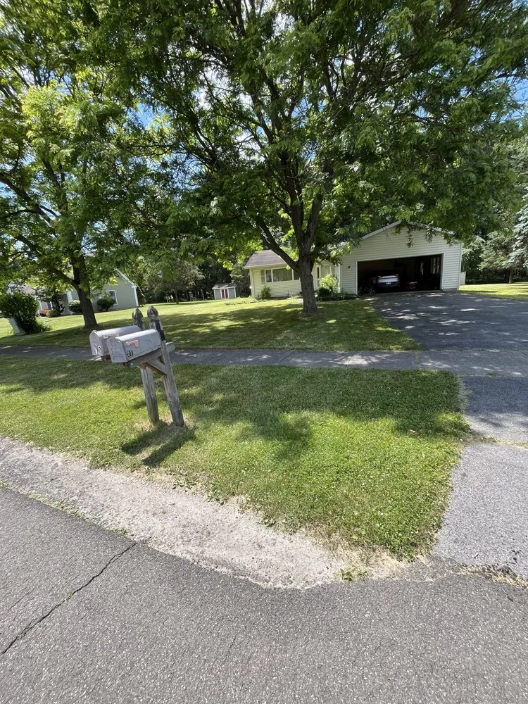 Professional garden landscaping experts serving Cortland, NY - BPs Lawncare