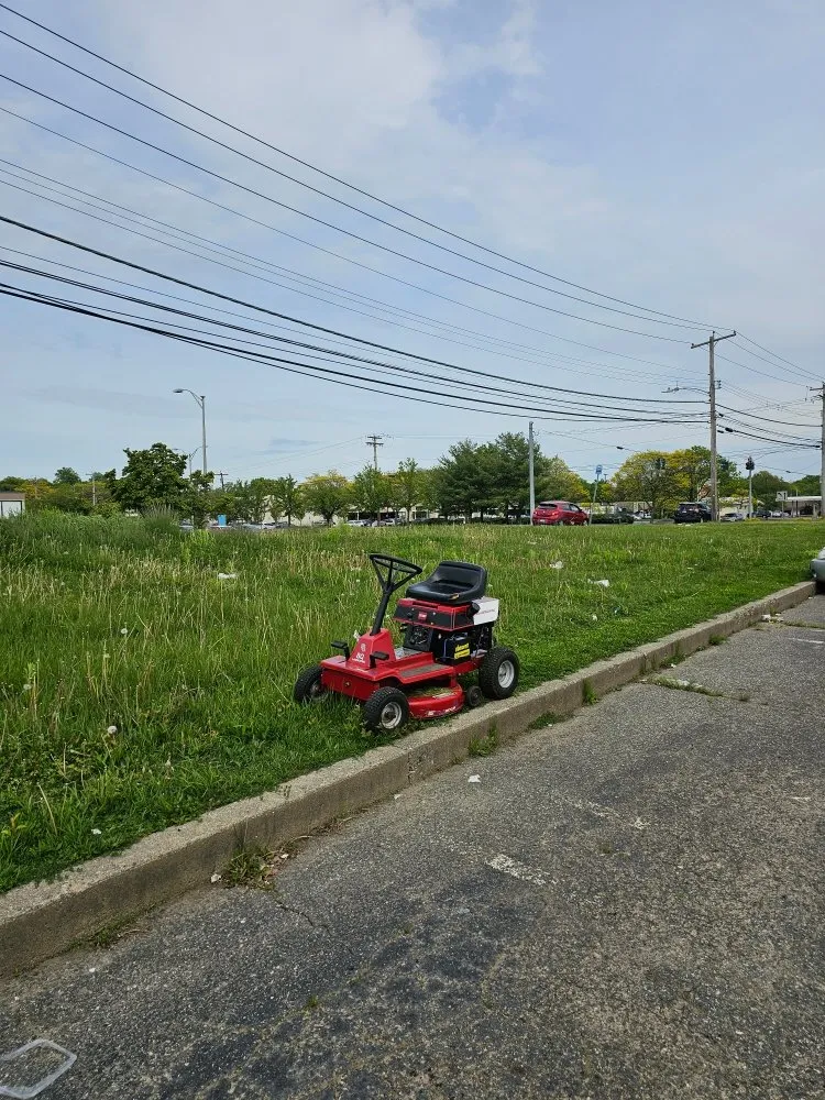 Reliable lawn care service experts serving West Haven, CT - BQ Landscaping