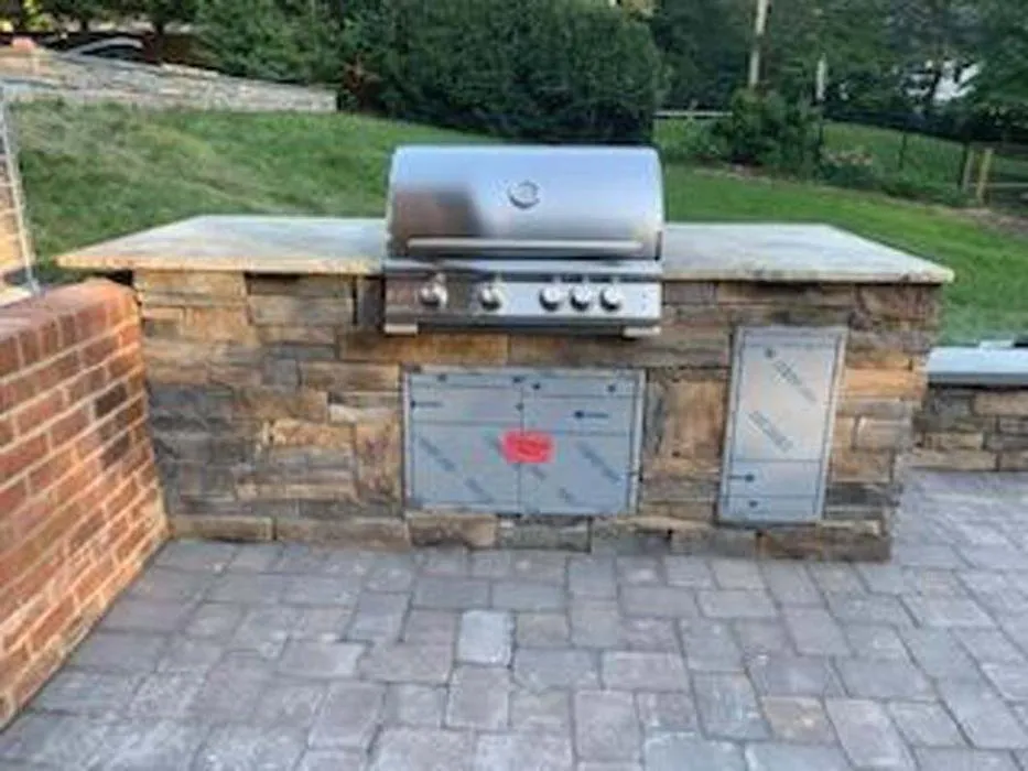 Custom garden landscaping for beautiful yards in Powhatan, VA by BR Bowles