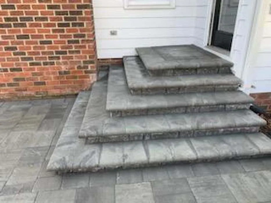 Expert residential landscaping in Powhatan, VA by BR Bowles