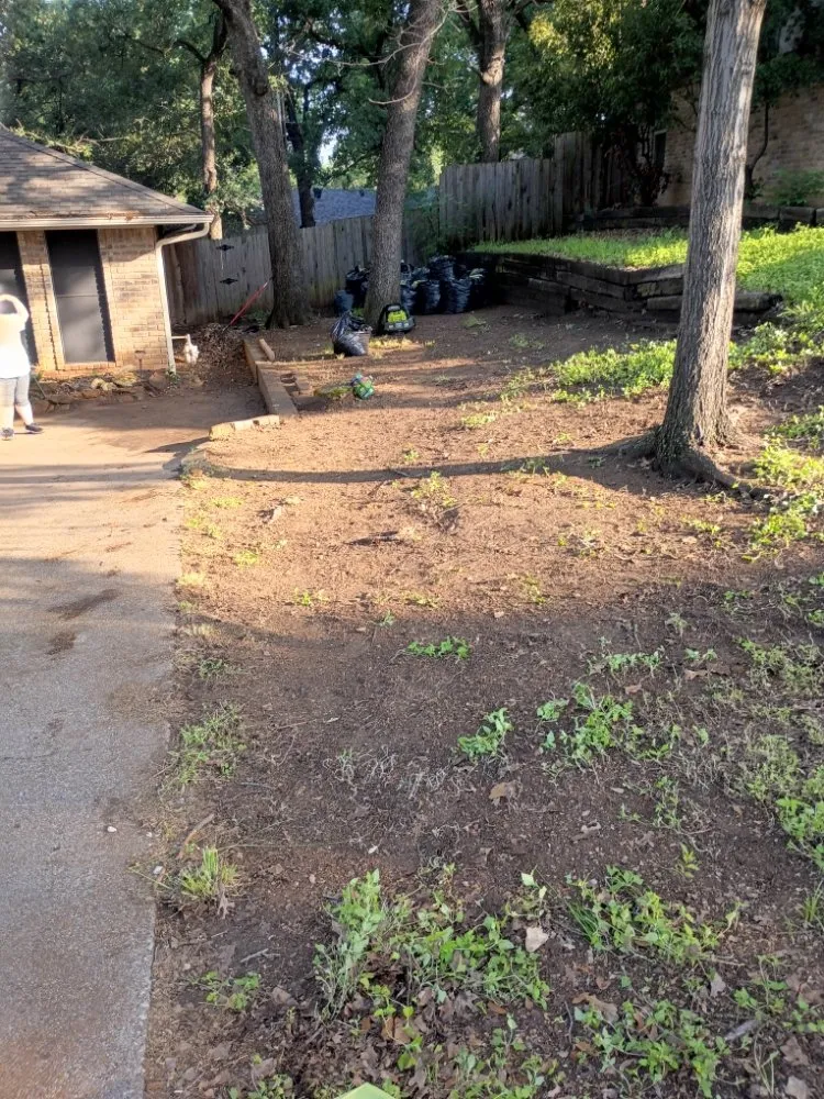 Trusted garden landscaping experts serving Arlington, TX - B&R Grasscutting & Lawn Maintenance