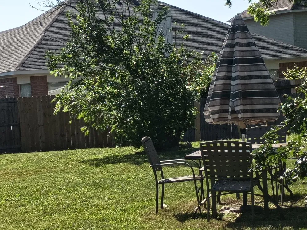 Local lawn mowing service in Arlington, TX by B&R Grasscutting & Lawn Maintenance