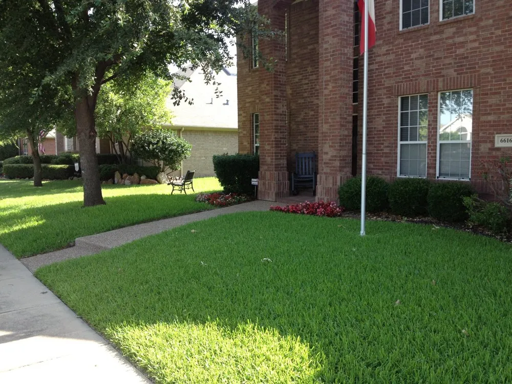 Affordable outdoor landscaping in Lewisville, TX by BR Green Lawn Care