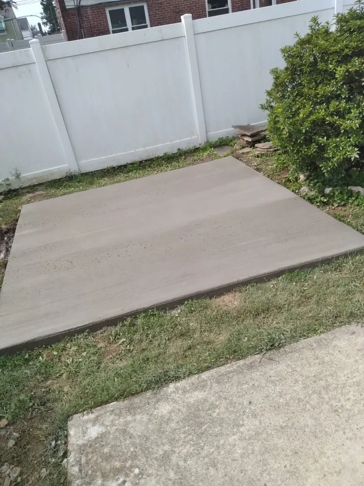 Trusted garden landscaping for year-round maintenance in Philadelphia, PA by BR Hardscape and Landscape Design