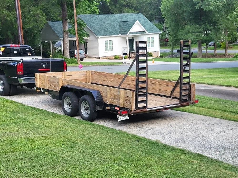 Custom yard maintenance in Burlington, NC by B&R Hines Enterprise