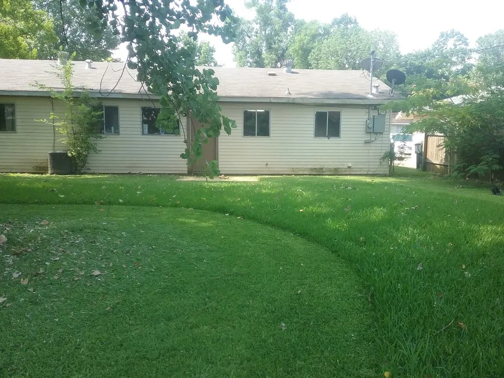 Expert lawn mowing service for beautiful yards across Bossier City, LA - BR Lawn Care