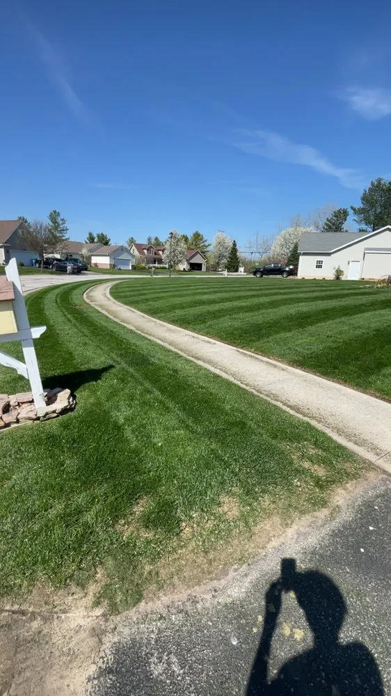 Professional lawn care service in Waterville, OH by BR Lawn Care