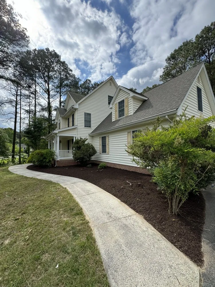 Reliable yard cleanup service in Delmar, DE - B&R Property Services