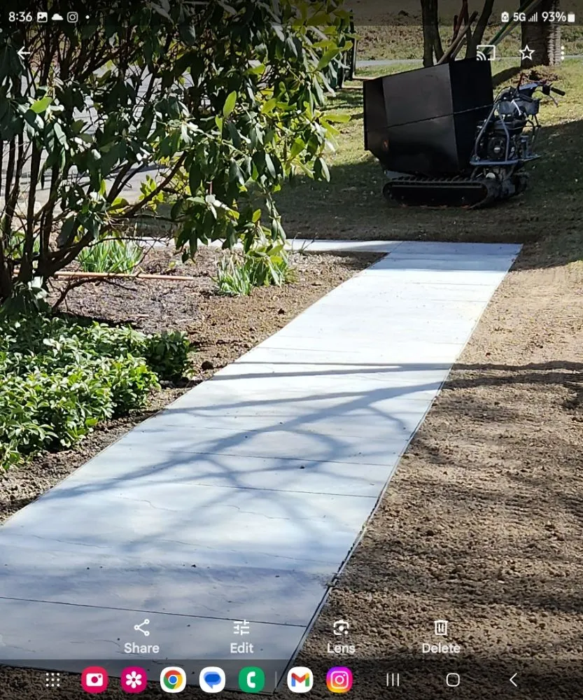 Top-rated lawn mowing service in West Chester, PA by Braccili Lawn & Landscaping