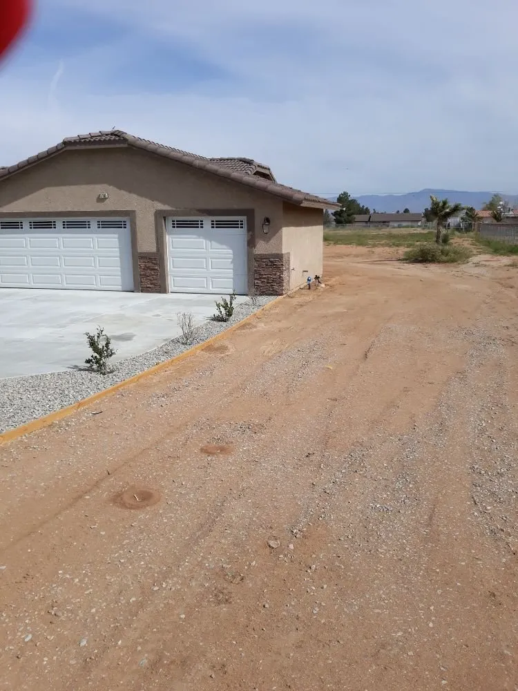 Expert landscape installation experts serving adelanto, CA - Bracken's Landscaping