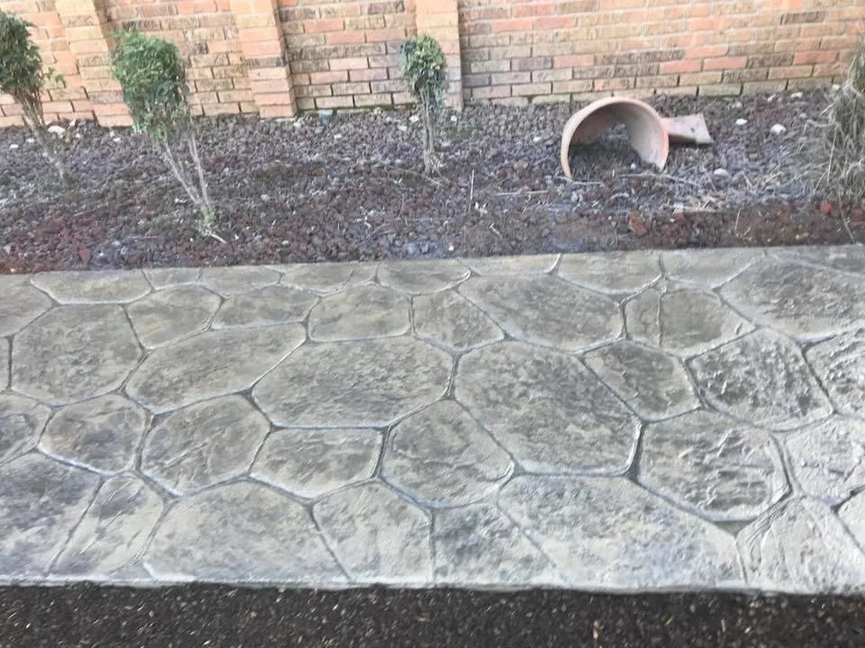 Custom yard maintenance for beautiful yards in Danville, AL by Brackins & Sons Landscaping and General Contracting