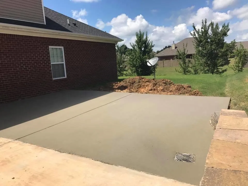 Professional outdoor landscaping for homes across Danville, AL - Brackins & Sons Landscaping and General Contracting