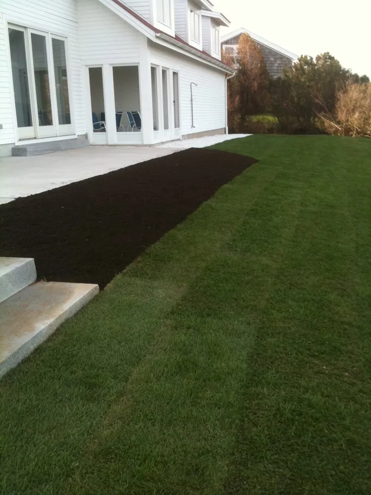 Custom residential landscaping in Old Saybrook, CT by Brad Hull Landscaping Services