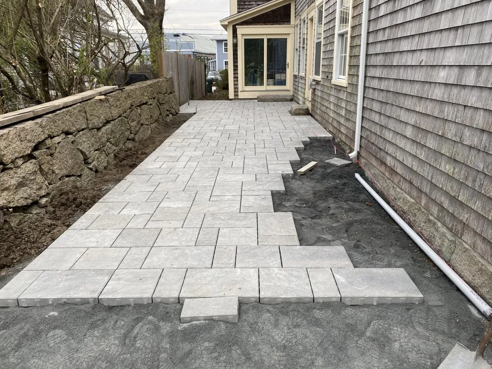 Reliable garden landscaping experts serving Marion, MA - Bradford R Silva & Son Landscaping