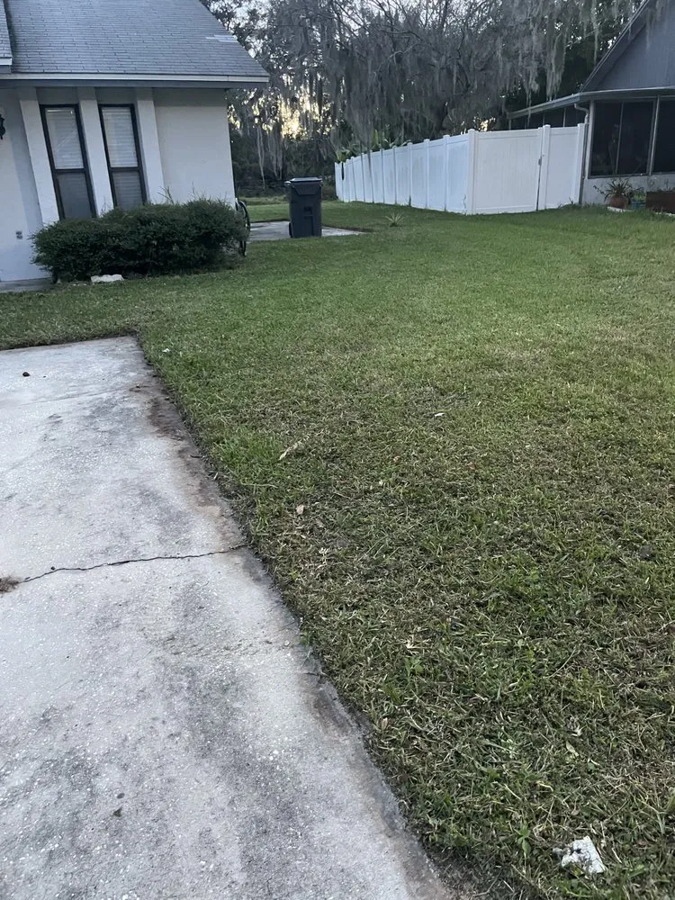 Top-rated landscape design experts serving Winter Haven, FL - Bradford’s Lawn & Garden Care