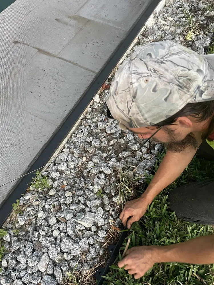 Professional residential landscaping in Winter Haven, FL by Bradford’s Lawn & Garden Care