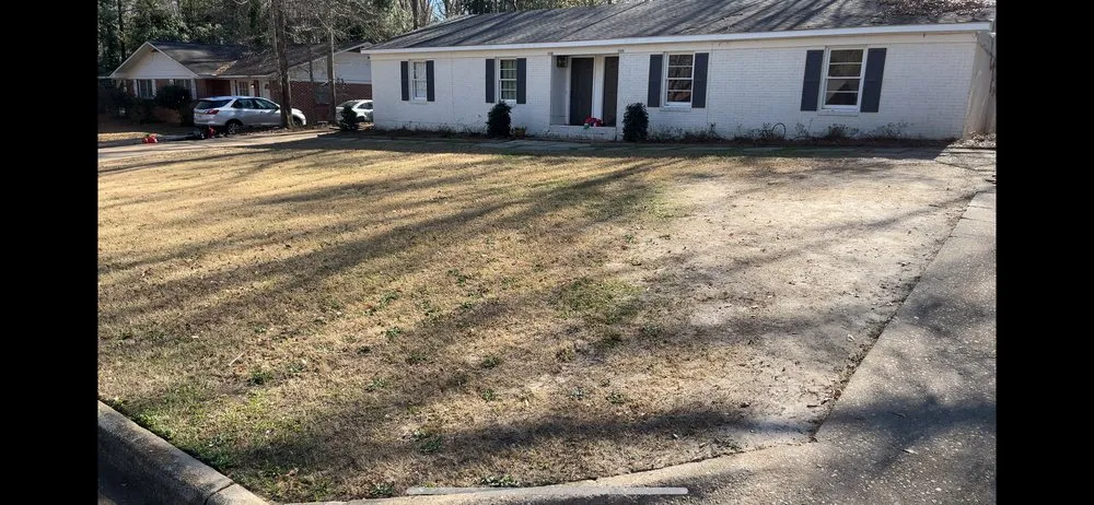 Expert garden landscaping in Auburn, AL by Bradley Lawn Care