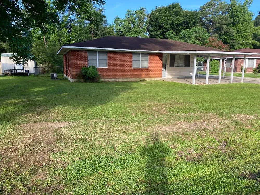 Professional residential landscaping experts serving Pollock, LA - Bradley Lawn Care