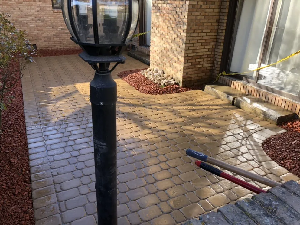 Expert lawn mowing service in Gahanna, OH - Bradleys Landscaping & Hardscape