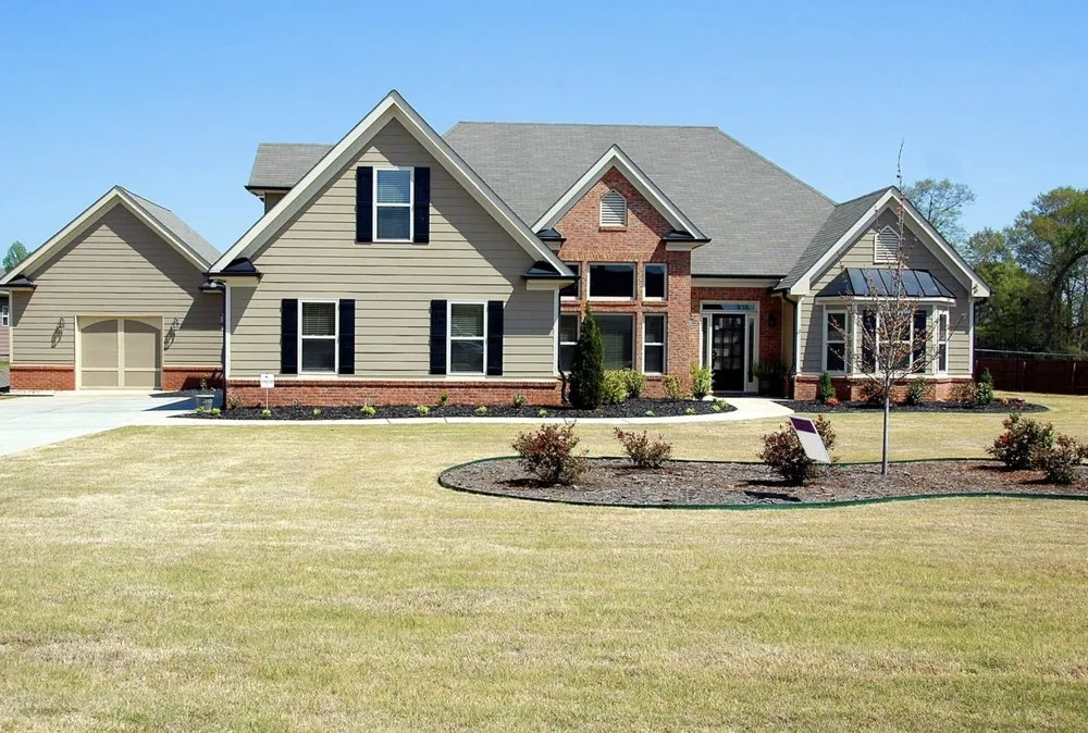 Expert outdoor landscaping with custom design in Durand, MI by Bradley's Lawn Busters