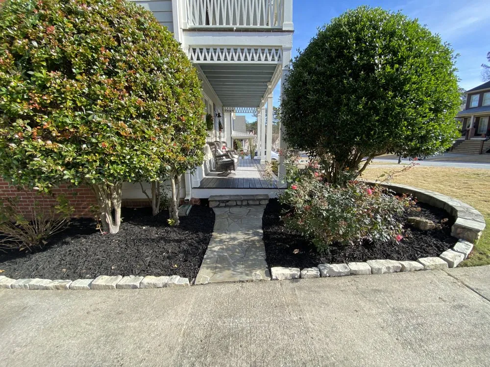 Local garden landscaping in Newnan, GA - Bradley's Lawn Care and Landscaping