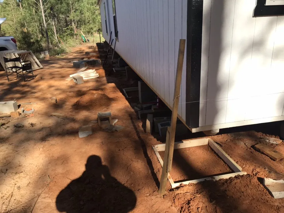 Custom landscaping services experts serving Waynesboro, MS - Bradon Shockley Handyman Service