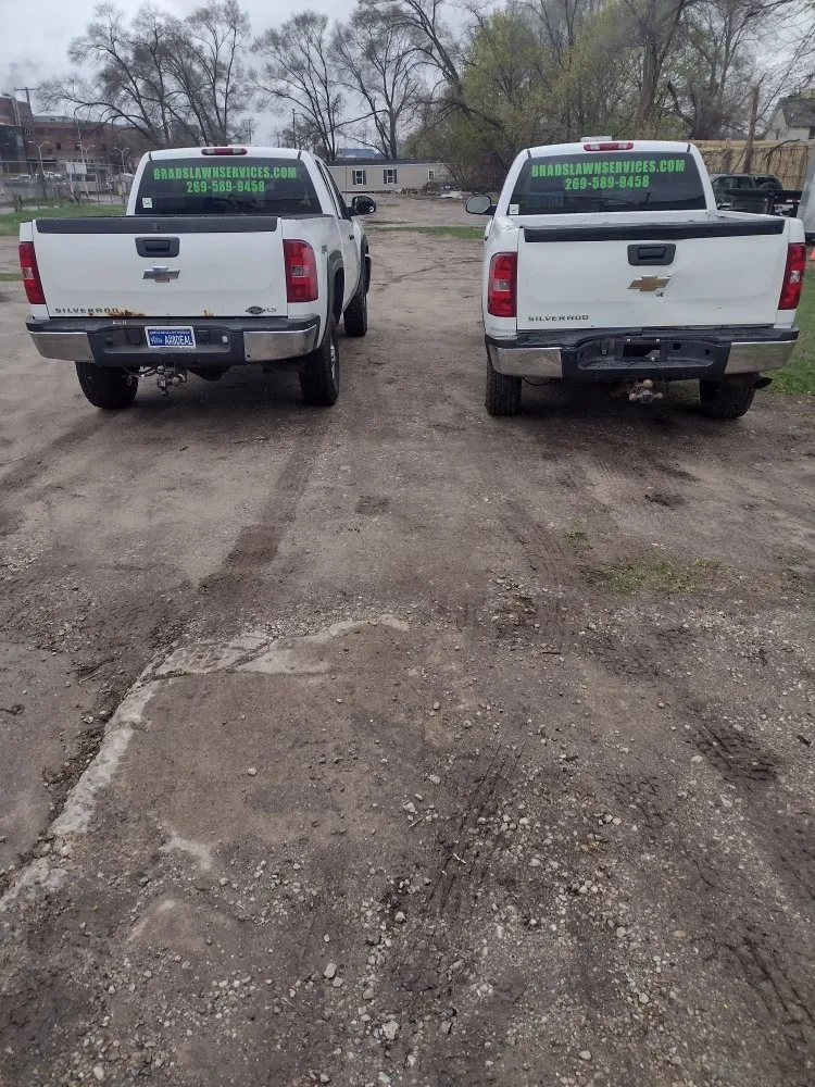 Expert landscape installation in Battle Creek, MI by Brad's Lawn Services