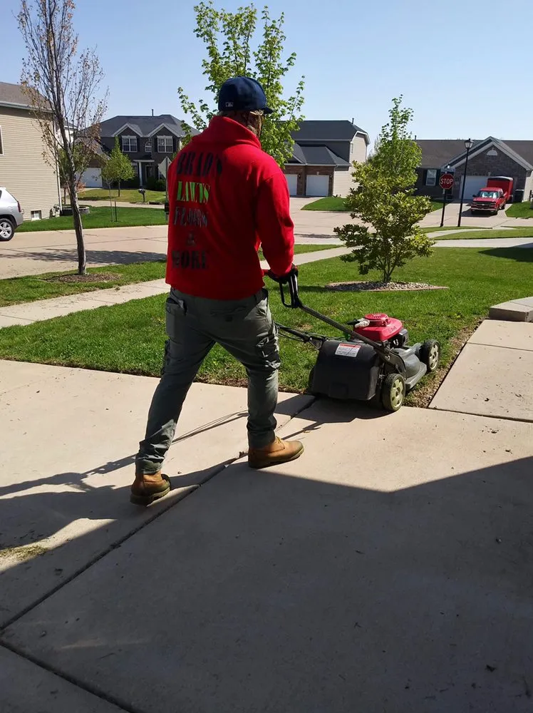 Reliable landscape installation in Maryland Heights, MO - Brads Lawns Floors And More