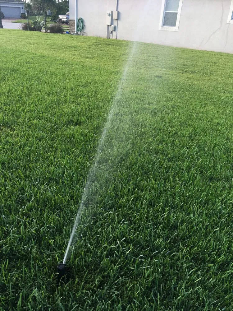 Local outdoor landscaping in Melbourne, FL by Brads Lawns