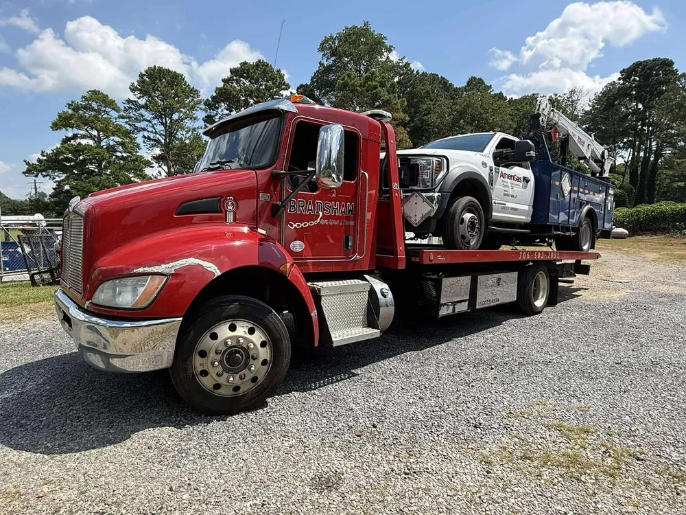 Affordable lawn care service in Canton, GA - Bradshaw Complete