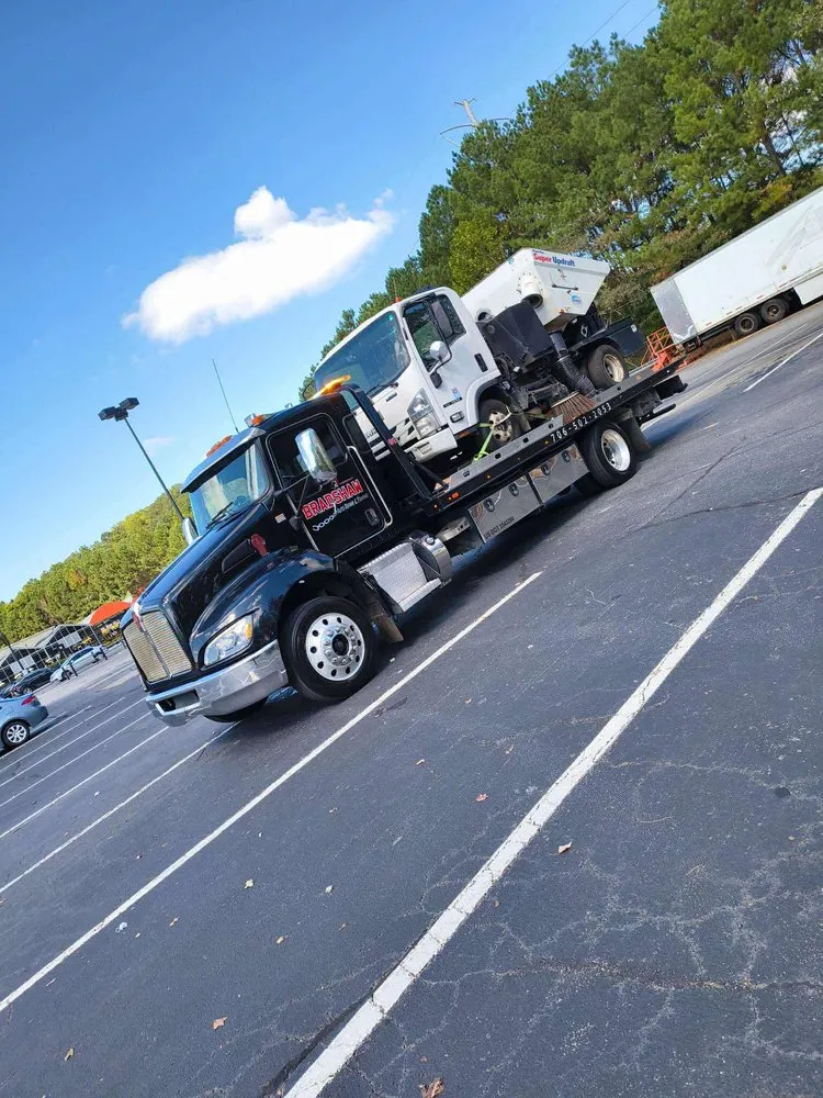 Reliable garden landscaping in Canton, GA by Bradshaw Complete