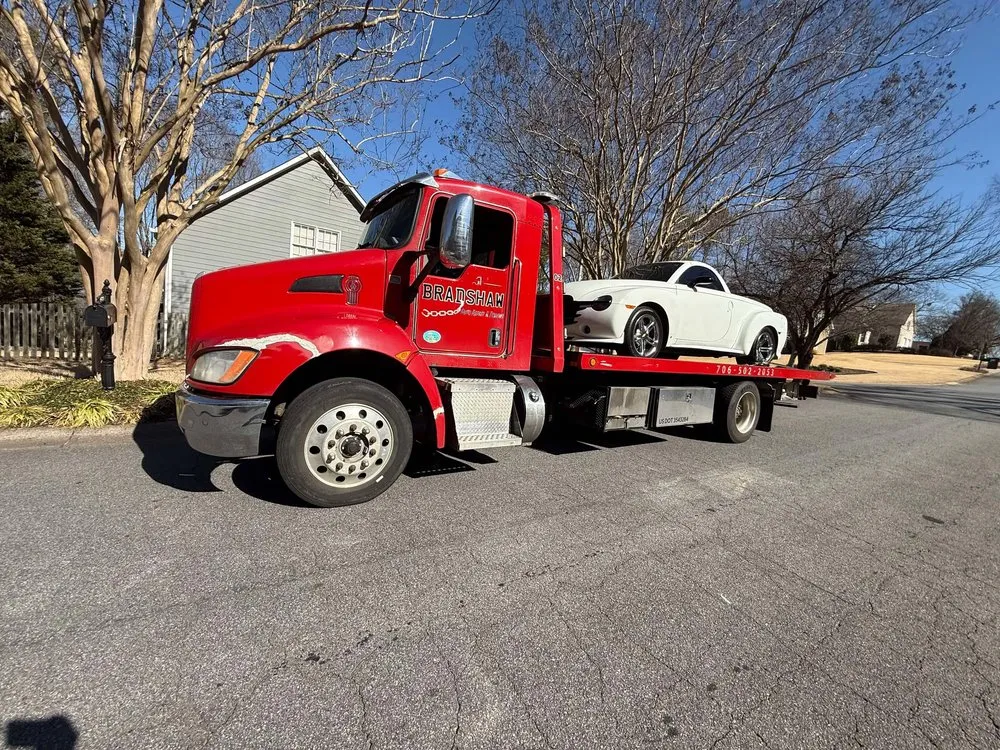 Custom yard maintenance in Canton, GA - Bradshaw Complete