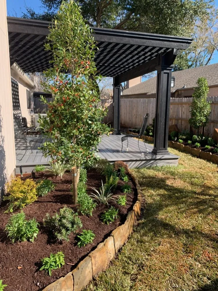 Expert landscape installation experts serving Deer Park, TX - Bradshaw Landscaping