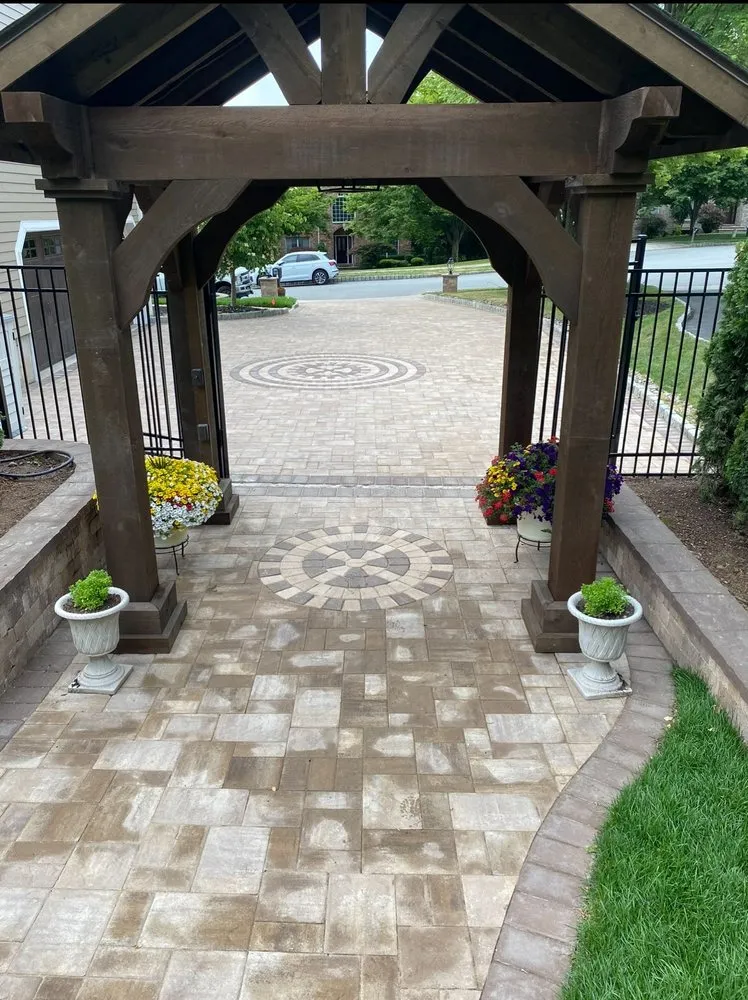 Expert lawn mowing service near you in Wayne, NJ by Brady Landscaping, Inc