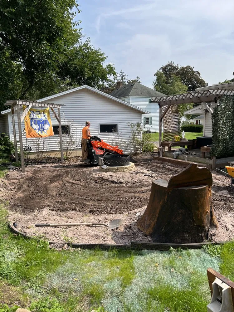 Reliable landscape design experts serving McFarland, WI - Brady's Landscape And Construction