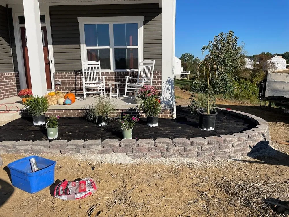 Reliable yard cleanup service in Canton, OH - Bradys Landscaping